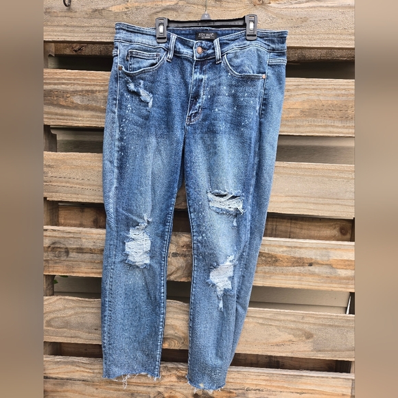 Judy Blue Boyfriend Jeans